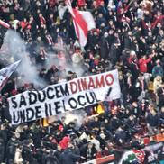 Scenografii și mesaje ironice la Dinamo - Rapid (FOTO: GSP)