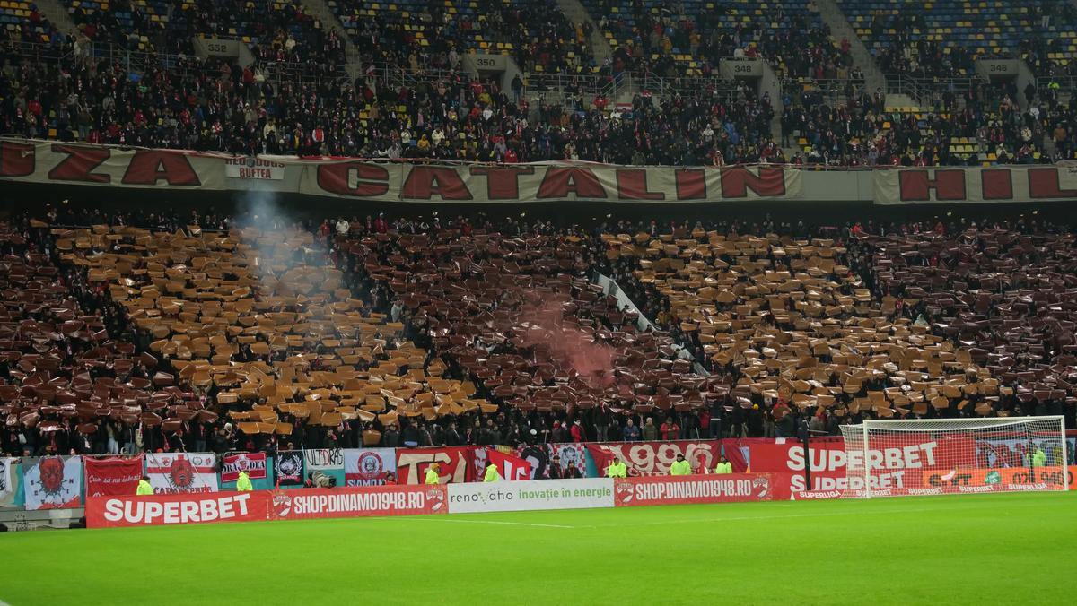 Dinamo vrea să dea lovitura iernii în Superliga » Fotbalistul român de 4 milioane de euro este principală țintă a „câinilor”