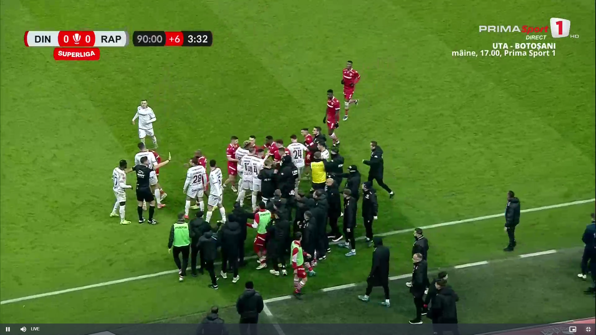 Ce s-a întâmplat pe gazon, la câteva secunde după finalul derby-ului! Șumudică a mers la galerie și a „țipat” către ultrași: „Bă, vă zic eu!”