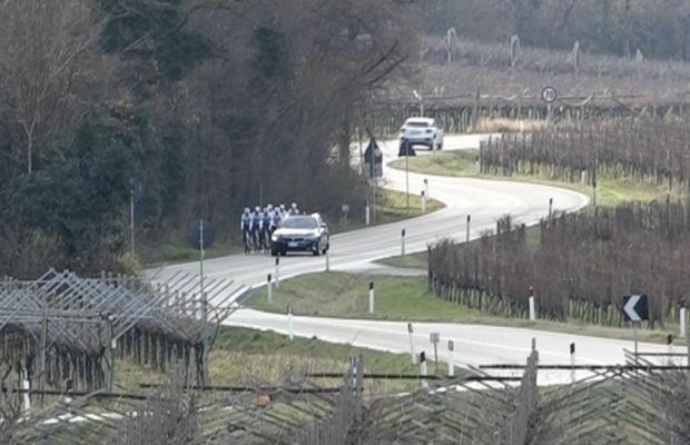 Caz șocant în Italia! O persoană a tras cu pistolul înspre un grup de cicliști: „Nu e singurul incident”