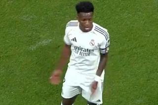 S-a aflat acum! Un cititor pe buze a descifrat răbufnirea lui Vinicius la adresa fanilor lui Real Madrid » A „scăpat” și o înjurătură