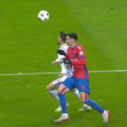 Rapid a cerut penalty în prelungirile derby-ului cu FCSB // FOTO: captură Orange Sport