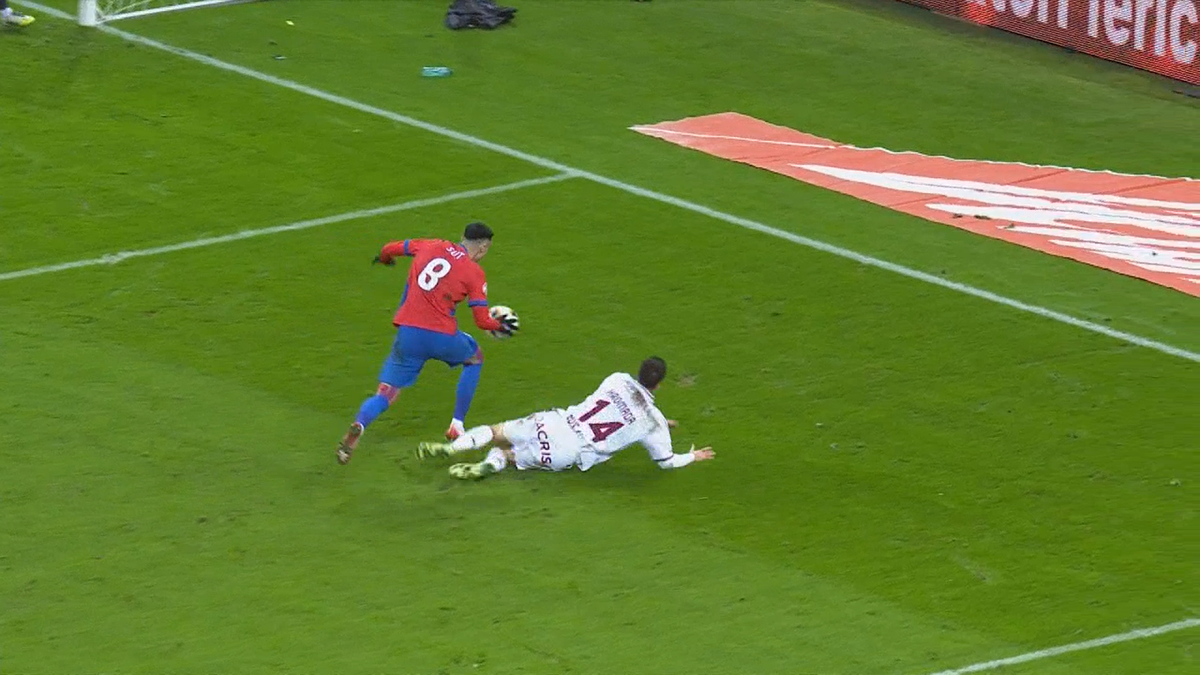 Viciere de rezultat în FCSB - Rapid?! A văzut faza și n-are niciun dubiu: „Penalty”