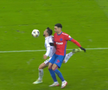 Rapid a cerut penalty în prelungirile derby-ului cu FCSB // FOTO: captură Orange Sport