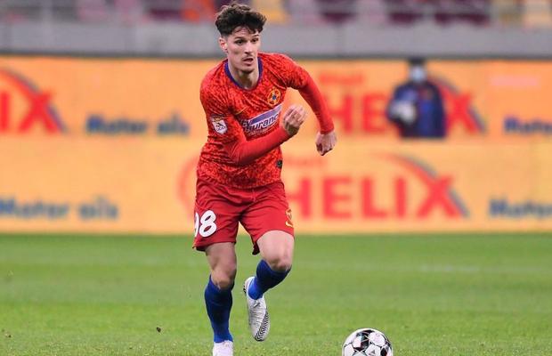 Dennis Man l-a cucerit pe Basarab Panduru » Gestul remarcat de analistul TV: „Nu vezi în Liga 1 așa ceva”