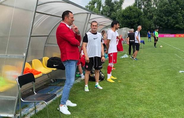 EXCLUSIV Strategia falimentară de la Dinamo: „În loc să câștige clubul bani, aceștia se duc în alte părți”