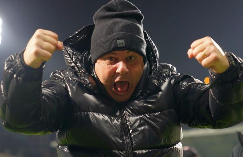 Marius Șumudică, 49 de ani, încă nu a revenit fizic în Turcia, dar creează deja primele controverse ca „principal” al lui Rizespor.
