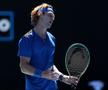 Elevul lui Patrick Mouratoglou, eliminat dramatic la Australian Open 2023! A ratat două mingi de meci în decisiv și a avut 5-0 în ultimul tiebreak
