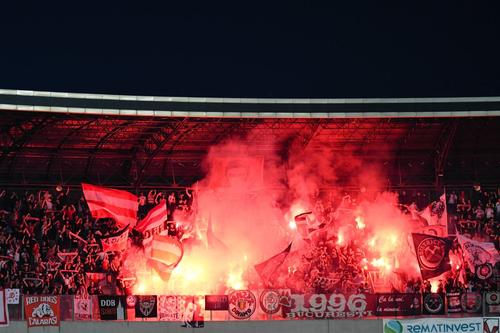 Fanii celor de la U Cluj sunt solidari cu Dinamo și îi îndeamnă pe susținătorii „studenților” să-și redirecționeze către APCH cei 3,5% din impozitul pe salarii/pensii datorat statului până pe 25 mai.