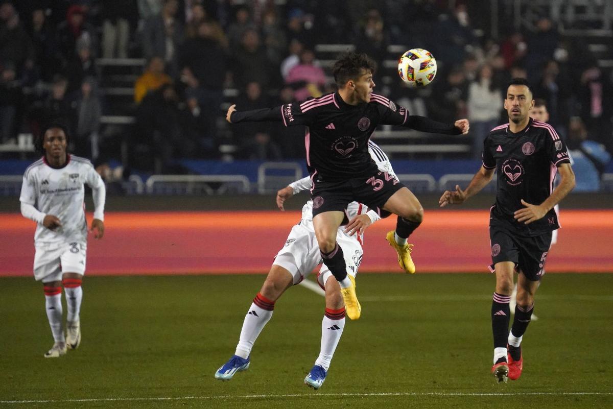 „Messi și regele” » Enes Sali nu a jucat în amicalul contra „Balonului de Aur”, dar a dat lovitura după meci