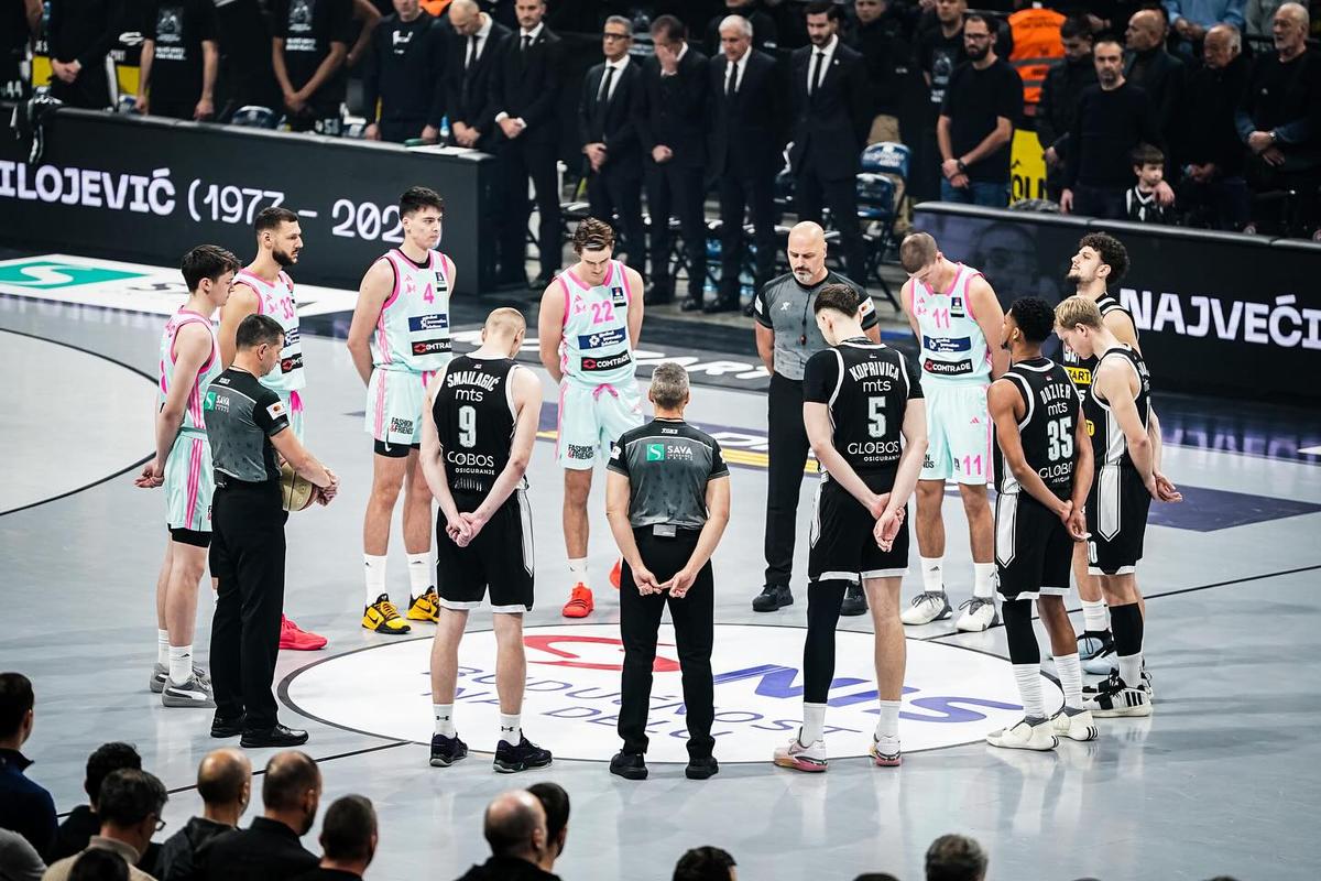 Emoție pură! 23.000 de fani s-au strâns la un meci banal de campionat și au oferit un ultim omagiu în memoria marelui Dejan Milojevic