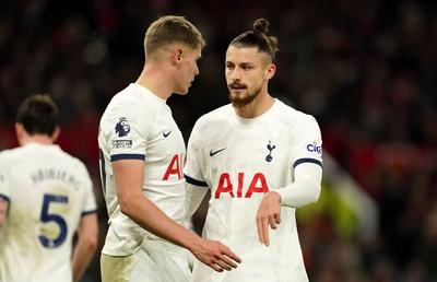 Fostul jucător al lui Manchester City, laude la adresa lui Radu Drăgușin: „Campionatul îl va ajuta să crească mult”