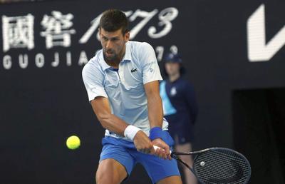 Novak Djokovic, în semifinale la Australian Open. Cu cine se va duela liderul ATP pentru un loc în ultimul act