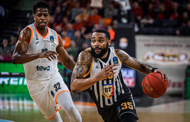 Continuă parcursul miraculos al lui U-BT Cluj-Napoca » Campioana României a urcat pe loc de „sferturi” în Eurocup