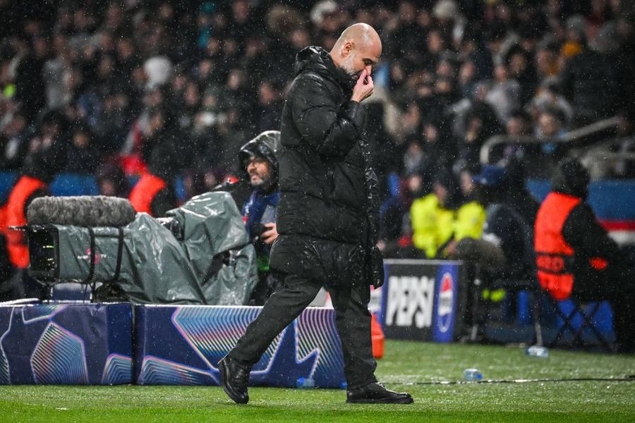 Guardiola divorțează și de fotbal