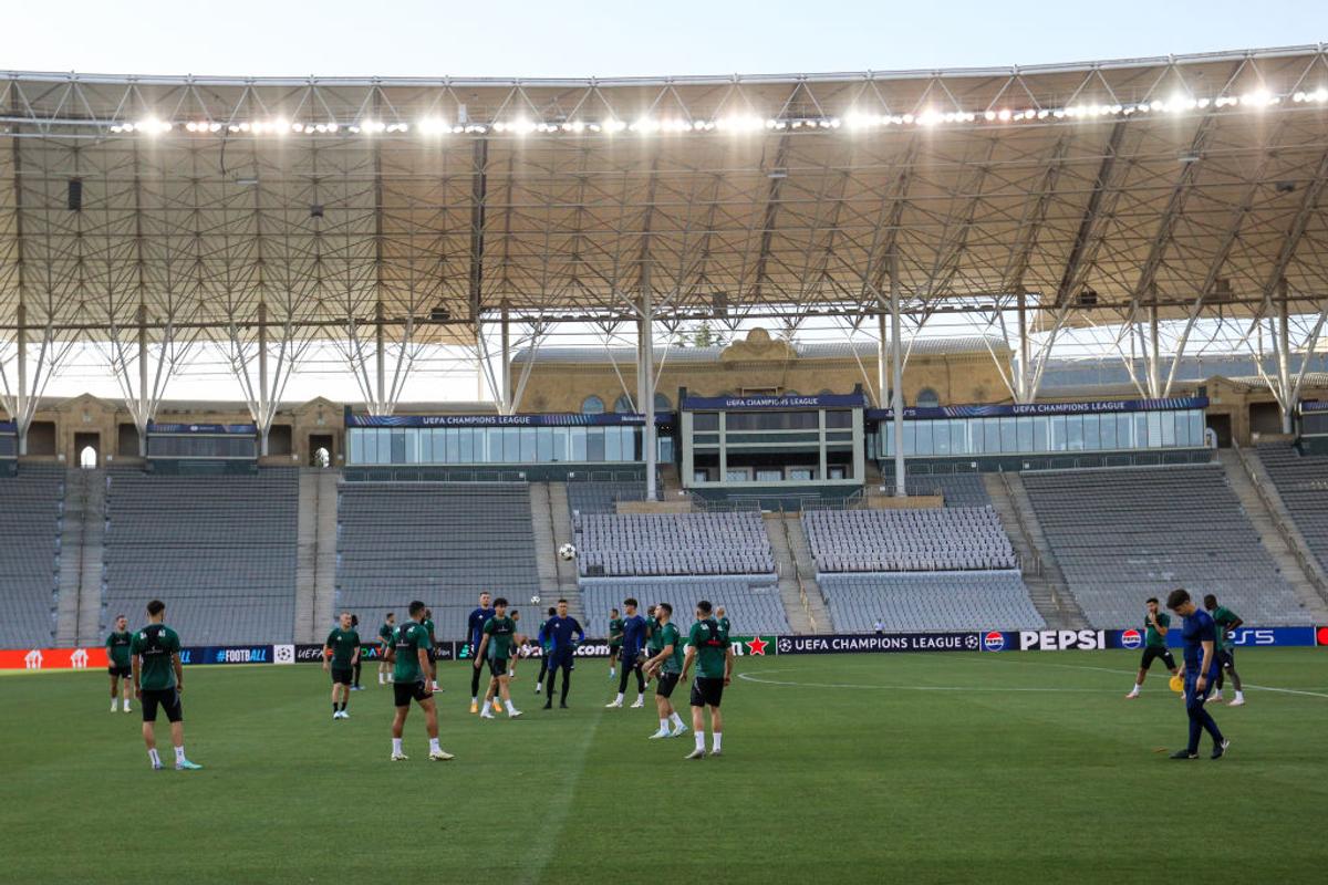 Qarabag - FCSB, pe un stadion cu istorie zbuciumată » A purtat numele lui Stalin și Lenin, iar acum e denumit după protagonistul „celui mai controversat gol din istorie”