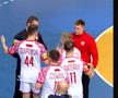 Asistență ridicolă la un meci de la Campionatul Mondial de handbal masculin: „12 oameni, 5 fac parte din staff”