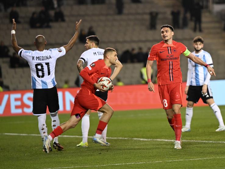 Qarabag - FCSB // FOTO: Răzvan Păsărică / sportpictures.eu