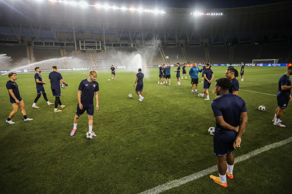 Qarabag - FCSB, pe un stadion cu istorie zbuciumată » A purtat numele lui Stalin și Lenin, iar acum e denumit după protagonistul „celui mai controversat gol din istorie”