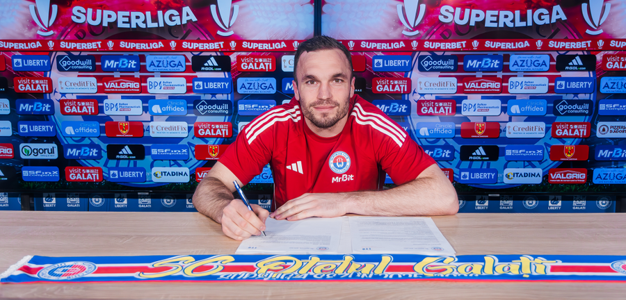 Debeljuh a fost prezentat oficial la Oțelul Galați / foto: ascotelul.ro Dublul campion din Superliga a revenit în România! A fost prezentat oficial