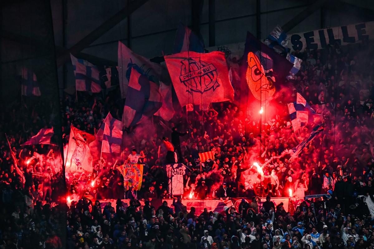 Orașul în care echipa de fotbal dictează ritmul vieții: „E totul sau nimic! Stadionul te face să zbori”