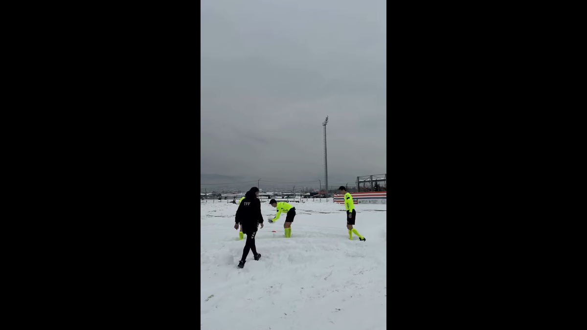 Meci amânat în Turcia, din cauza zăpezii