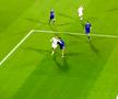 Penalty-ul cerut de Daniel Bîrligea în Dinamo Zagreb - FCSB