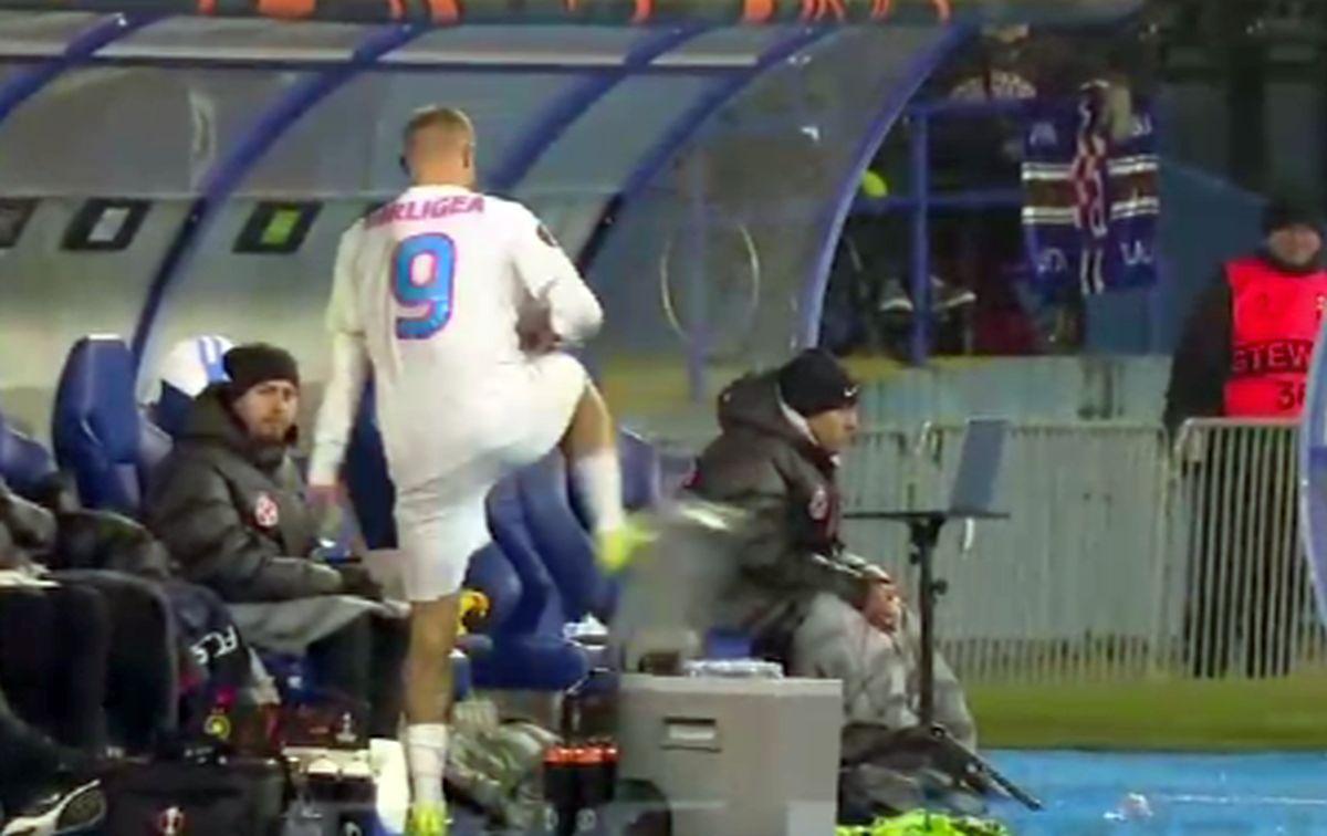 Daniel Bîrligea, criză de nervi la schimbare în Dinamo Zagreb - FCSB