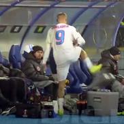 Daniel Bîrligea a lovit lada frigorifică // sursă foto: video DigiSport
