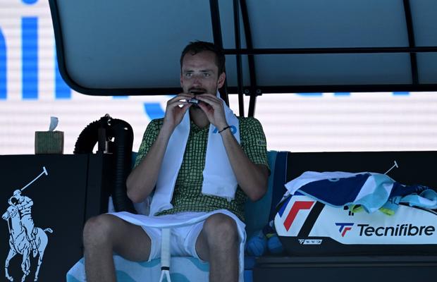Medvedev a oferit momentul zilei la Australian Open: „Scuze, nu o să te scuip!”