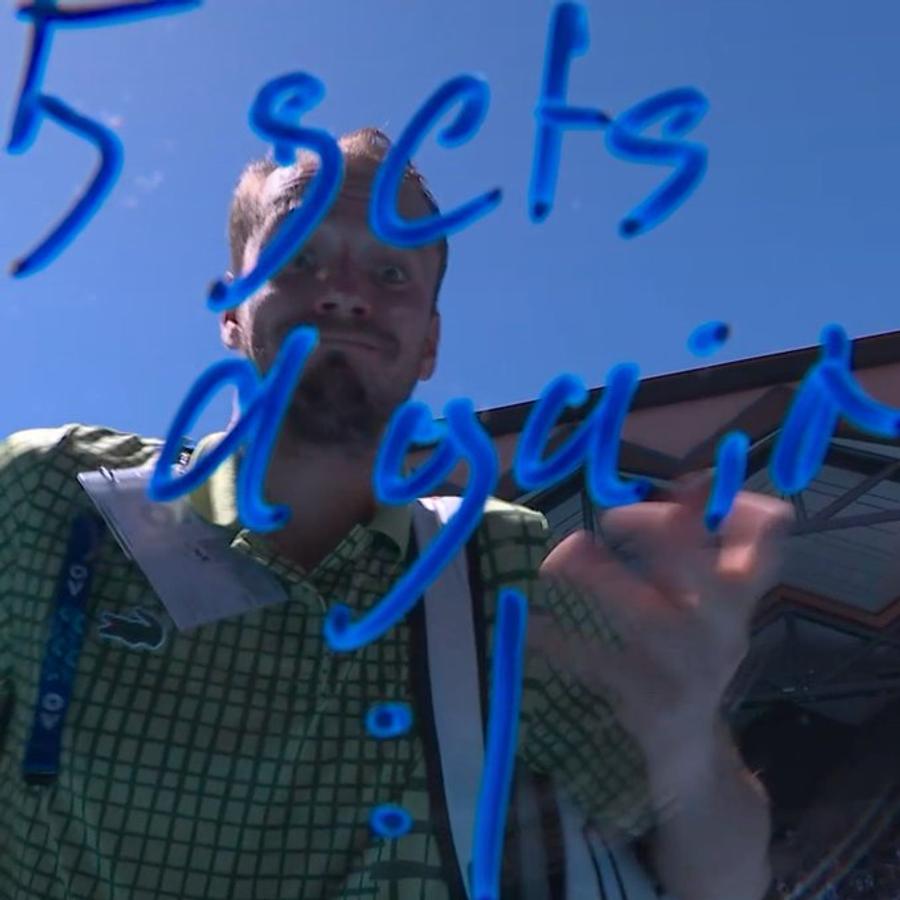 Medvedev a oferit momentul zilei la Australian Open: „Scuze, nu o să te scuip!”