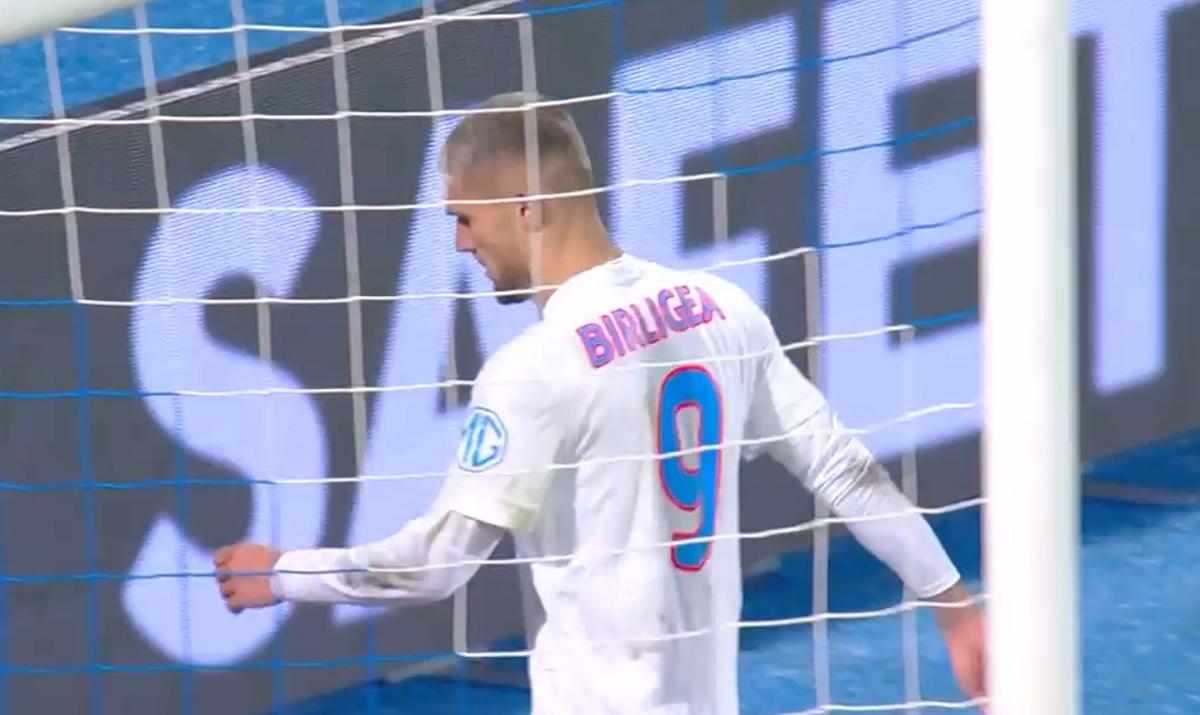 Daniel Bîrligea, criză de nervi la schimbare în Dinamo Zagreb - FCSB