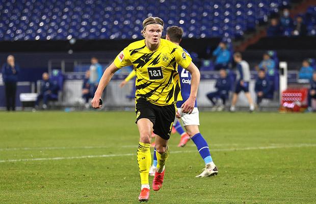 Scandal în Germania: Haaland și Can au incitat fanii! Borussia Dortmund a fost amendată