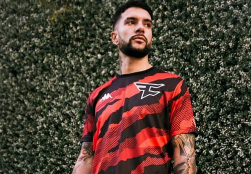 Cei de la FaZe vor elibera un set de echipament dedicat jucătorilor de FIFA 21.