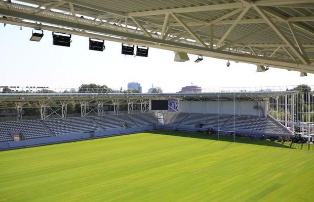 Cum se blochează accesul echipelor de fotbal pe arena „Arcul de Triumf” » „În minister se minte, stadionul poate fi închiriat și acum”