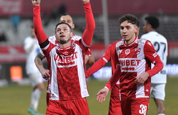 Dinamo urcă pe loc de baraj! » OFICIAL: Gaz Metan a fost depunctată azi cu 8 puncte! Noul clasament în Liga 1