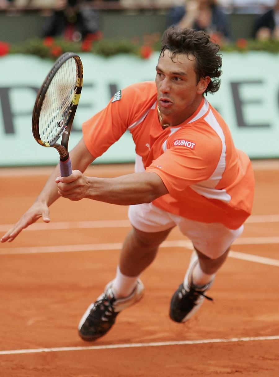 Mariano Puerta pe zgură, suprafața pe care a avut cele mai bune rezultate FOTO Guliver/GettyImages Valieva nu a fost prima » Topul scuzelor absurde oferite de sportivii prinși dopați: caramele din Peru, sex, gelozie și răzbunare