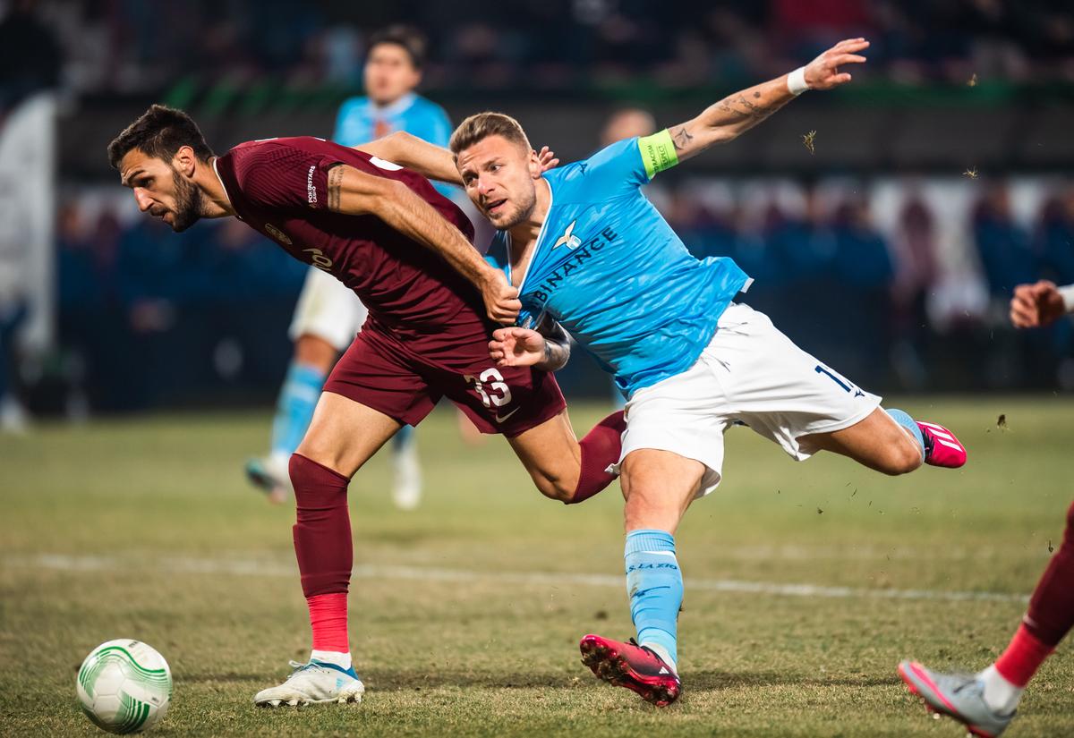 Șefii lui CFR Cluj i-au răspuns cu o ironie lui Maurizio Sarri, după acuzațiile italianului: „Începi cu din ăstea... Sau găsești justificări pentru că Immobile a fost anihilat?”