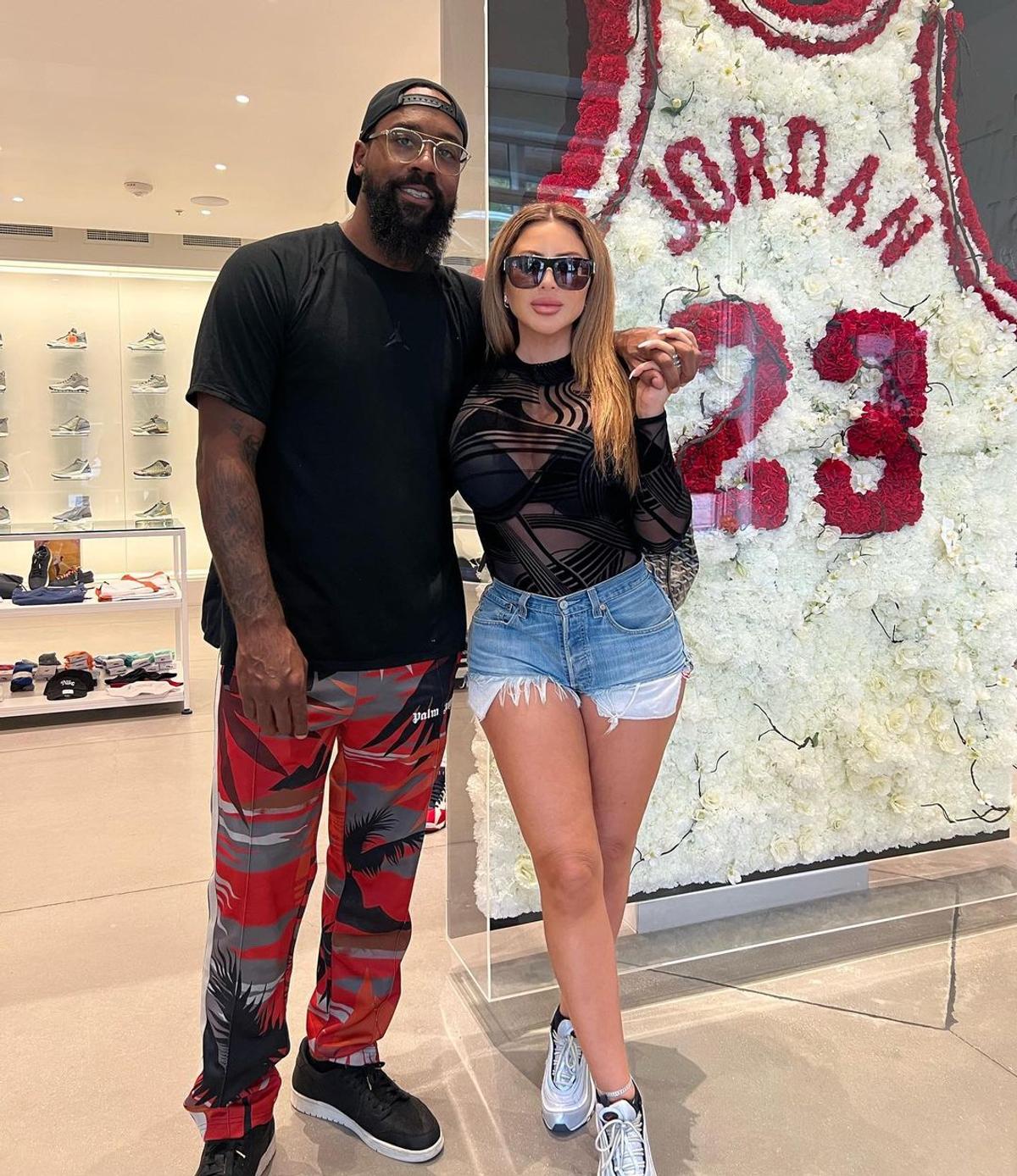Fiul lui Michael Jordan și fosta nevastă a lui Scottie Pippen au făcut publică relația » Ea este cu 16 ani mai în vârstă decât el!