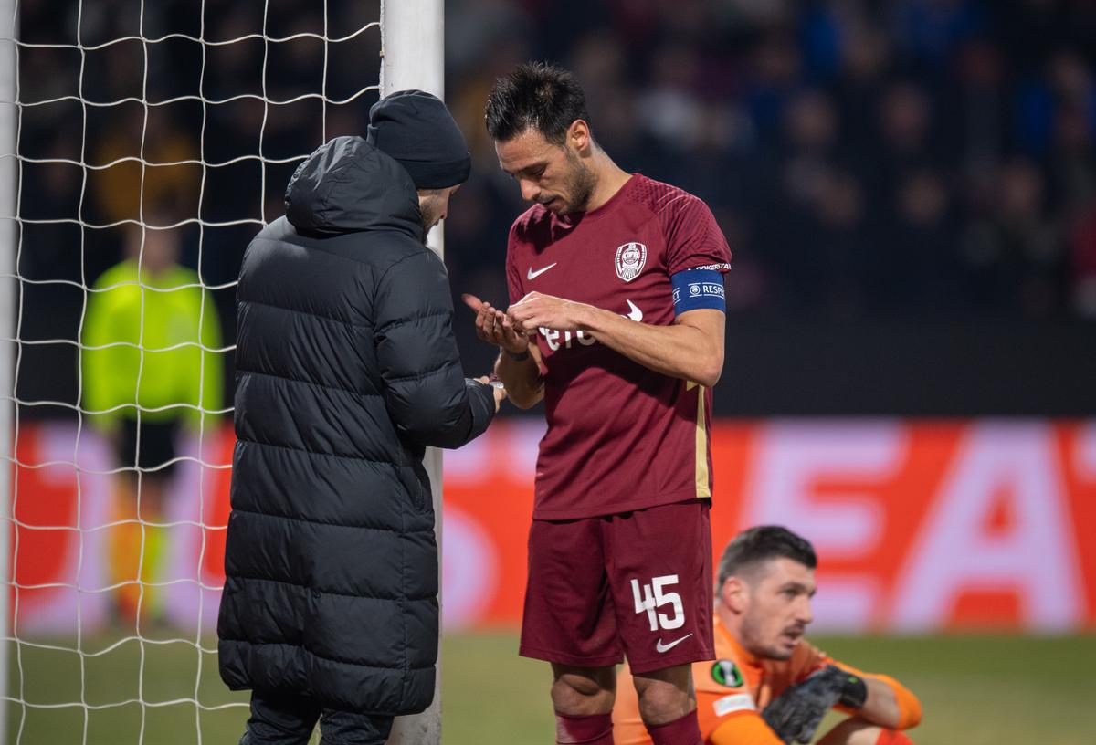 CFR Cluj - Lazio 0-0 »  CFR Cluj e OUT din Conference League! Lazio a jucat fără chef, dar campioana n-a avut șut pe poartă
