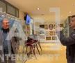 Eugen Voicu, fotografiat de Andrei Nicolescu alături de trofeele lui CFR Cluj Capturi Antena Sport