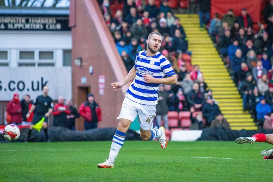 Geore Pușcaș a plecat din liga a doua engleză și a ajuns în Serie B, la Bari / Foto: Imago Ce s-a ales de fosta echipă a lui George Pușcaș! Ce au făcut fanii pentru a-l contesta pe proprietarul chinez