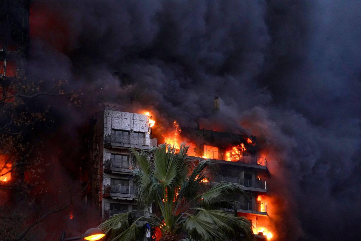 Două meciuri din Spania au fost amânate, după un incendiu puternic în Valencia