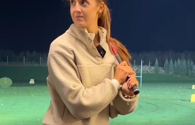 Definiția mansplaining-ului » Un bărbat a încercat să îi explice unei jucătoare profesioniste de golf cum să lovească mingea corect: „Joc golf de 20 ani...”