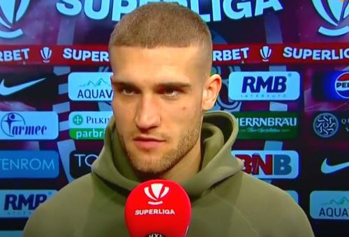 Daniel Bîrligea a declarat că îl ajută mult faptul că este antrenat de Adrian Mutu, un fost mare atacant, după ce CFR Cluj a învins-o pe Dinamo, scor 4-0, în runda #27 din Superliga.