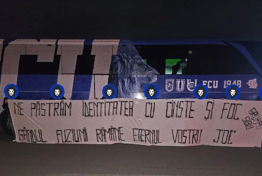 Suporterii lui CSU resping ideea fuziunii / Sursă foto: Facebook