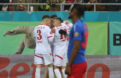 Stipe Perica, gol la debutul ca titular la Dinamo » A avut nevoie de doar 18 minute pentru a înscrie