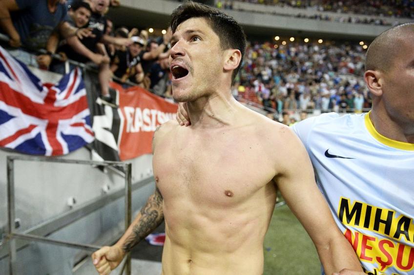 Cristi Tănase, după ce a marcat în poarta lui Dinamo în mai 2013 / Sursă foto: Arhivă Gazeta Sporturilor