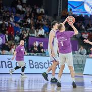 Eveniment inedit la Pitești Arena! Duel între fani și jucători/Foto: FC Argeș Basketball