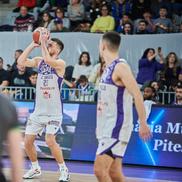 Eveniment inedit la Pitești Arena! Duel între fani și jucători/Foto: FC Argeș Basketball